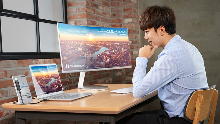 '썬더볼트3'를 지원하는 커브드 모니터 신제품 CJ791