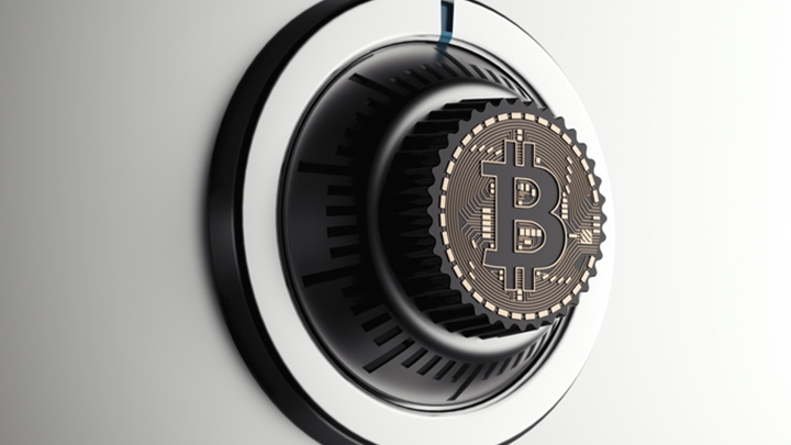 비토코인 심벌로 만든 자물쇠