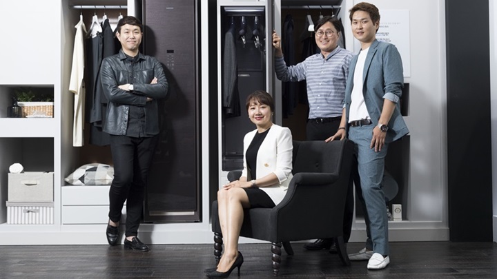 옷에 붙어 있는 바코드를 스마트싱스 앱을 활용해 스캔하면 옷의 관리 이력을 알려주고, 적절한 관리 코스를 추천해주기도 한다.