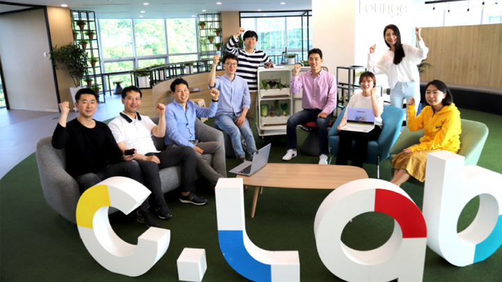 samsung c-lab 사람들의 모습