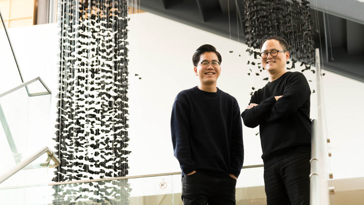 심형섭, 전계진 디자이너