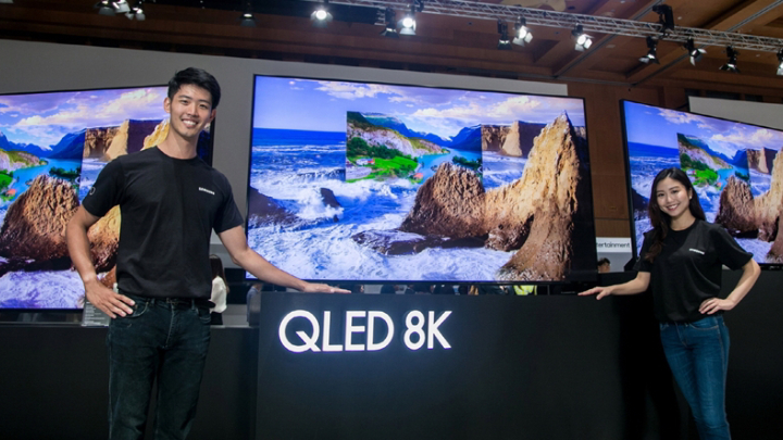 삼성전자는 ‘삼성 동남아포럼 2019’를 통해 ‘QLED 8K’ 등 동남아 소비자를 위한 2019년형 ‘QLED TV’ 전 라인업을 공개하고 3월말부터 본격 판매에 들어갈 예정이다.