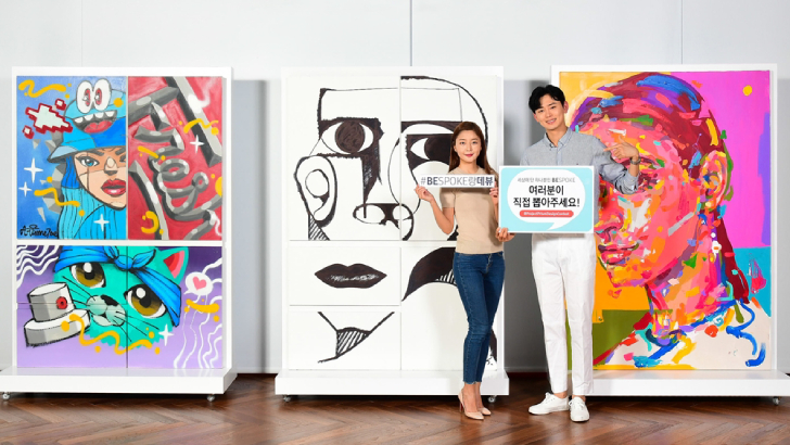삼성전자가 9일부터 23일까지 비스포크(BESPOKE) 냉장고 디자인 공모전 ‘#BESPOKE랑데뷰’ 온라인 공개 투표를 실시한다. 삼성전자 모델이 삼성 디지털프라자 강남본점에서 이번 디자인 공모전을 소개하고 있다.