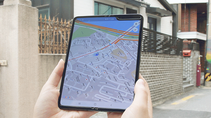 #친구와의 약속: 지도로 위치 찾고 메신저로 메뉴 고르고