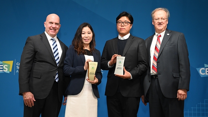 삼성전자가 2019 SMM 어워즈에서 ‘챔피언 어워즈(Champion Awards)’ 부문 신기술상(Cutting-Edge Award)을 수상하고, ‘티어 어워즈(Tier Awards)’ 부문 최고 등급인 '골드 티어(Gold Tier)'에 6년 연속 선정됐다.