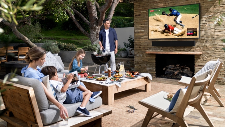 2020 The Terrace_Lifestyle Image