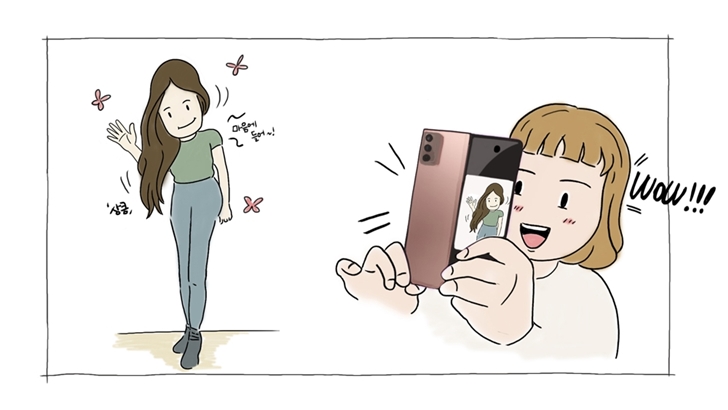 폴드2로 친구와 사진을 찍는 모습
