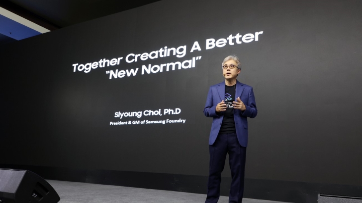 10월 3일(현지시간) 미국 실리콘밸리에서 열린 '삼성 파운드리 포럼 2022'에서 파운드리사업부장 최시영 사장이 발표를 하고 있는 모습