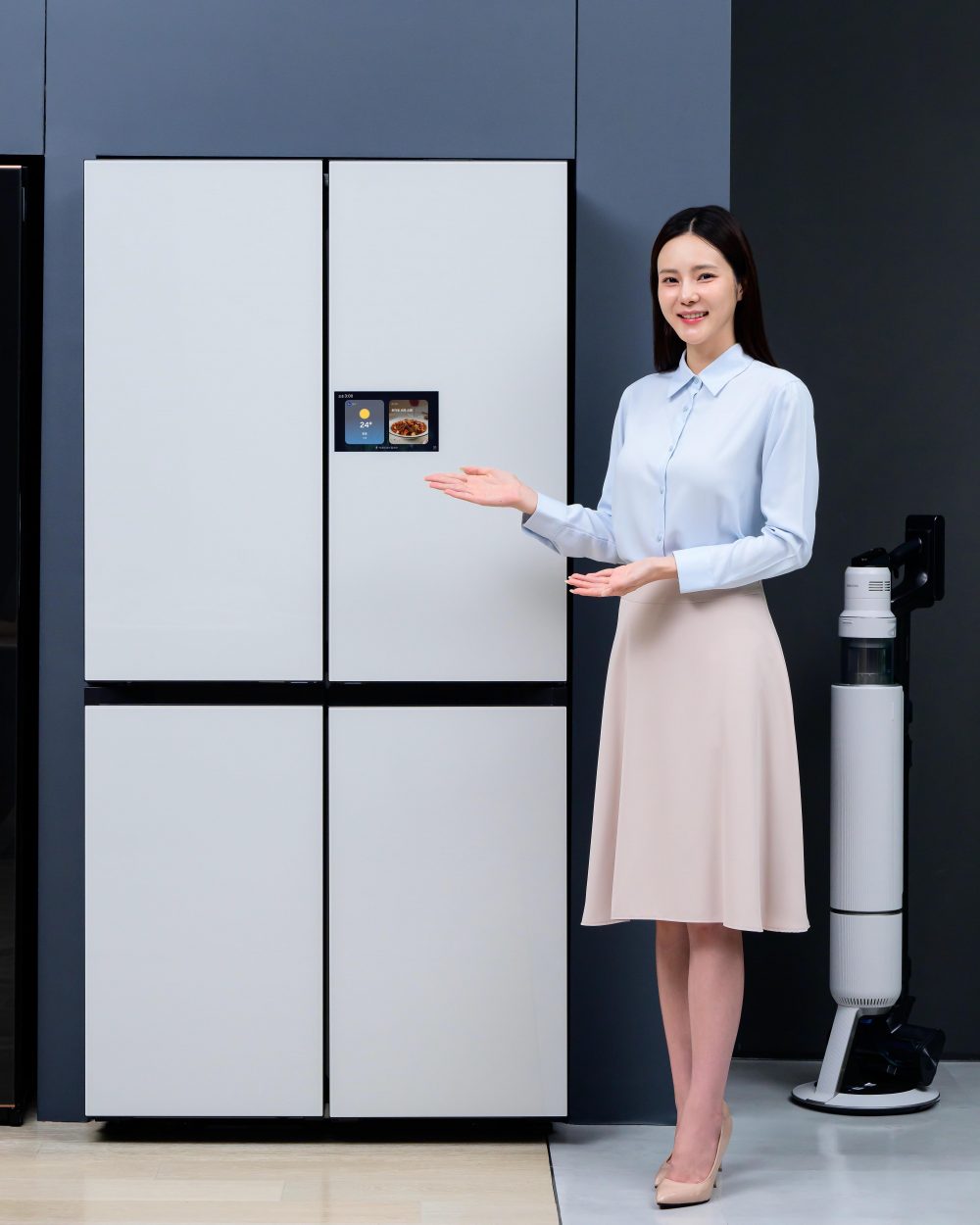 삼성전자가 삼성전자가 고객이 보유한 가전제품의 상태를 AI로 분석해 진단하는 '가전 제품 원격진단' 서비스를 글로벌 120여 개 국가로 확대한다.