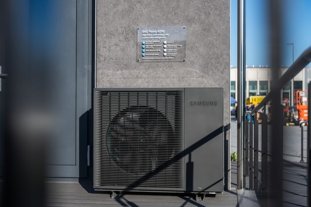 EHS를 통해 스마트 모듈러 홈 내 바닥 냉난방과 온수 공급이 가능하다.