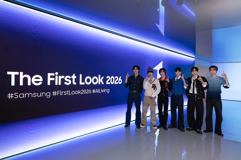 K팝 아티스트 라이즈(RIIZE)가 삼성전자 '더 퍼스트룩'에 참여해 삼성의 AI 기술이 일상에 자연스럽게 스며드는 혁신 경험을 전 세계 고객에게 선보였다. 
