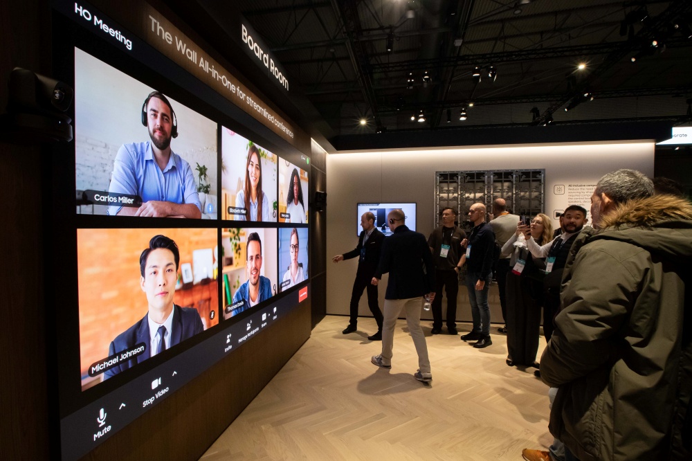 ▲ 삼성 ‘더 월 올인원’은 모듈형 설계를 통해 설치 편의성을 대폭 높이고, 컨트롤러·오디오 등이 통합된 패키지 구성으로 구매 및 설치의 번거로움을 획기적으로 줄였다.