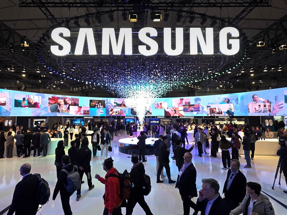 2일 (현지시간) 스페인 바르셀로나에서 개막한 MWC26에 참여한 삼성전자 부스 모습