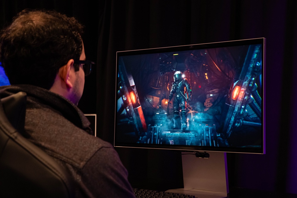 GDC 2026 삼성전자 행사장에서 관람객들이 오디세이 3D로 '크로노스: 더 뉴 던'을 체험하고 있다.