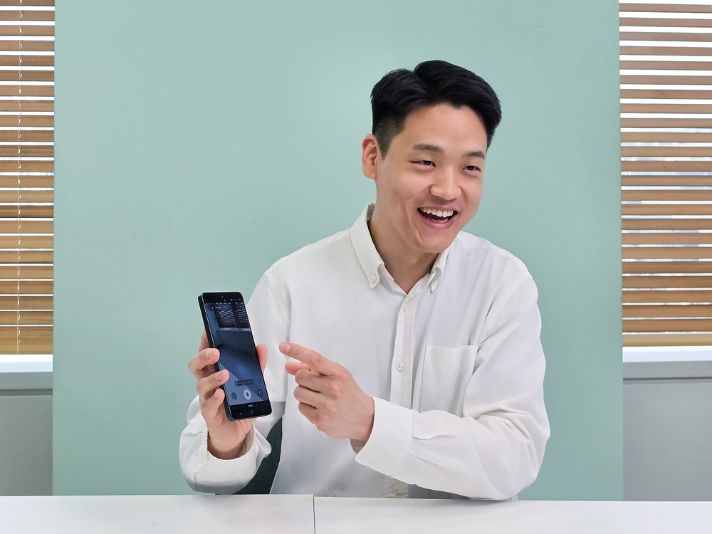 갤럭시 S26 울트라 출시 소감을 말하고 있는 민준성 프로.