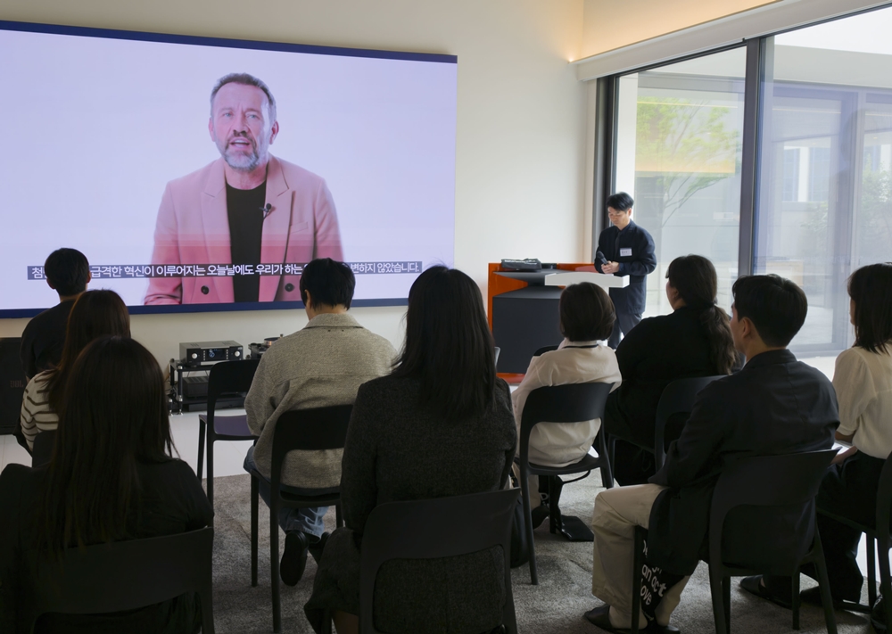 서울 강남에 위치한 프리미엄 쇼룸 데이코 하우스에서 진행된 '삼성전자 주방 인테리어 디자인 콘테스트' 시상식 전경. 
