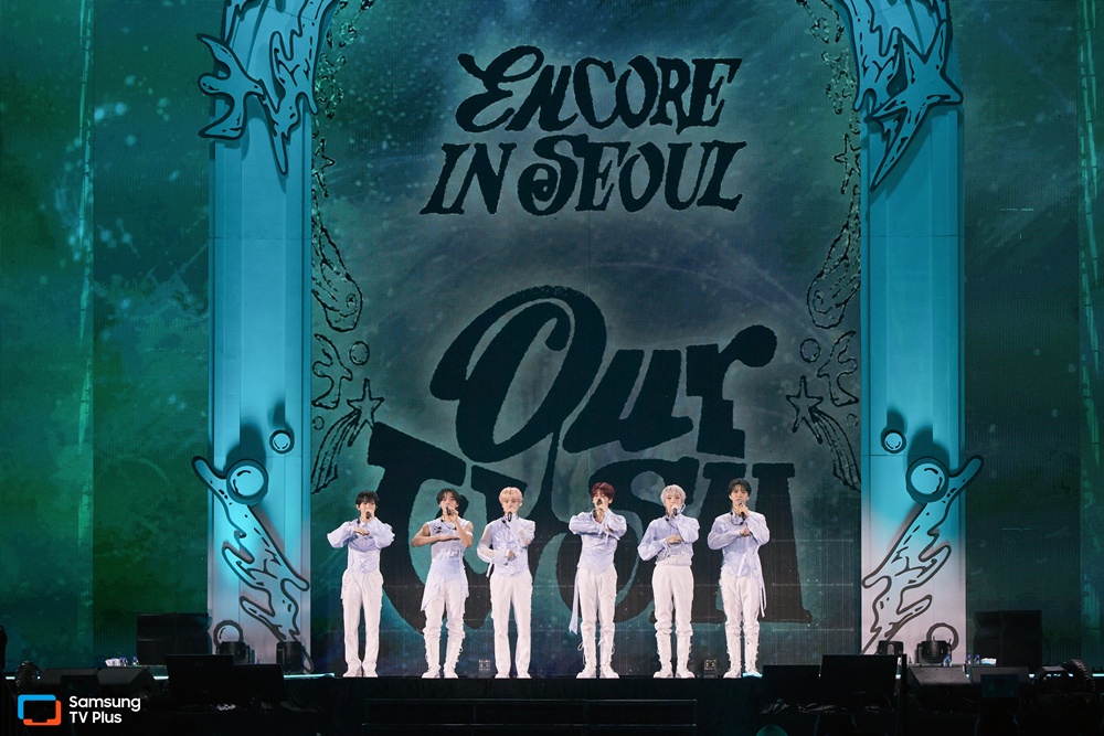 삼성 TV 플러스의 SMTOWN 채널에서 매달 새로운 아티스트 공연 실황 콘텐츠를 선보인다.