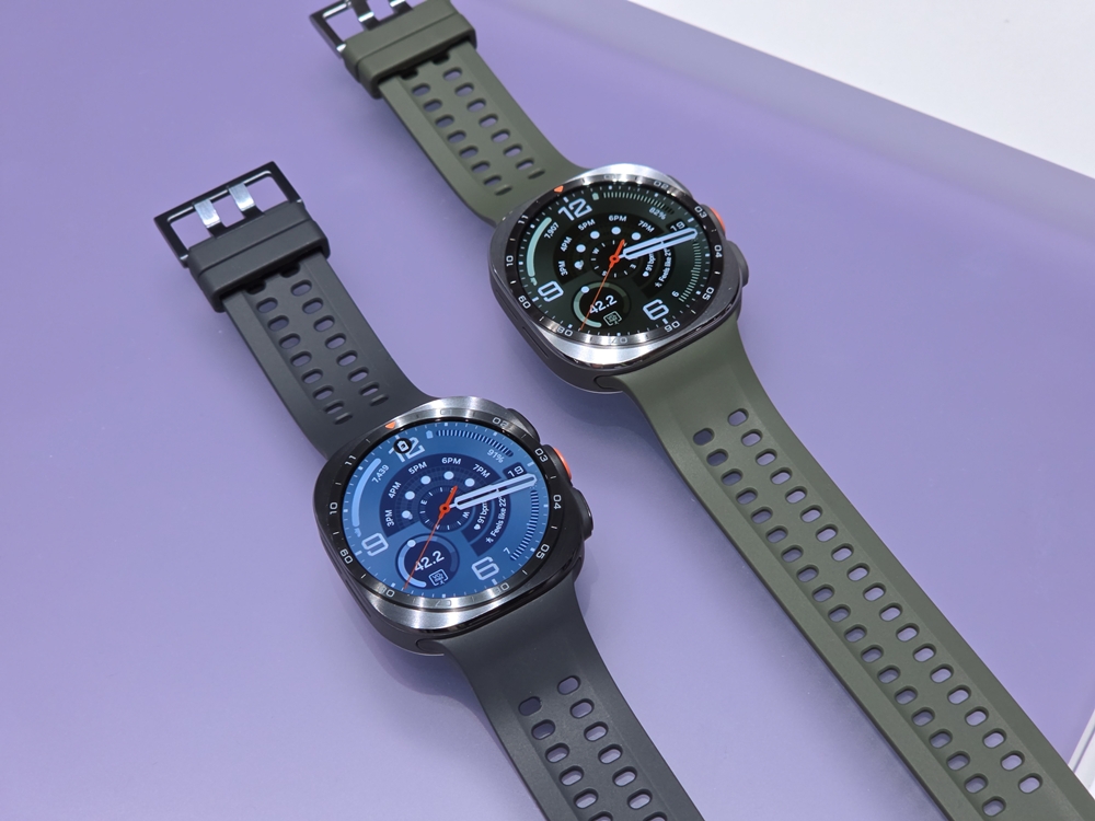 강력한 하드웨어를 갖춘 갤럭시 워치 울트라2 (47mm 단일 사이즈) 모습.