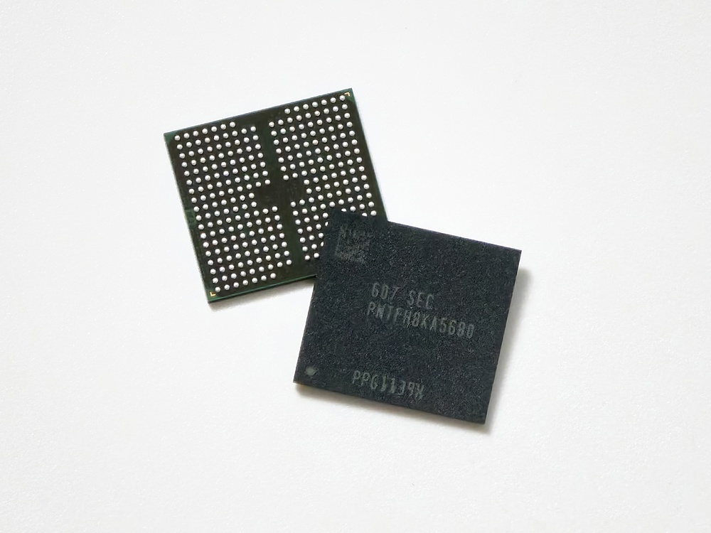 삼성전자 V10 BV-NAND 제품.